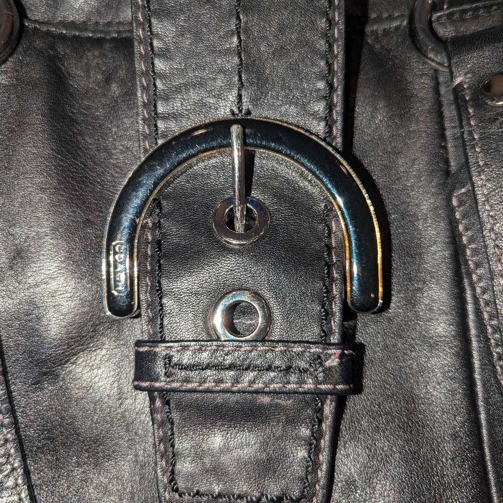 Y2K Coach Soho  Black  Leather Bag with its tag